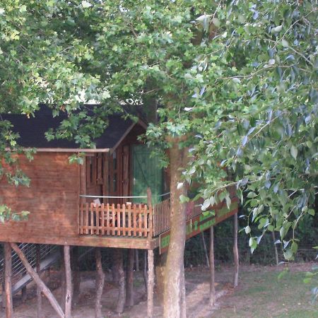 Camping Belle Riviere Chaniers Exterior foto